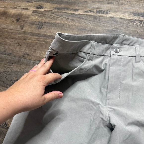 Lululemon ABC Classic Utilitech Slim Fit 5 Pocket Pants - Picture 9 of 12